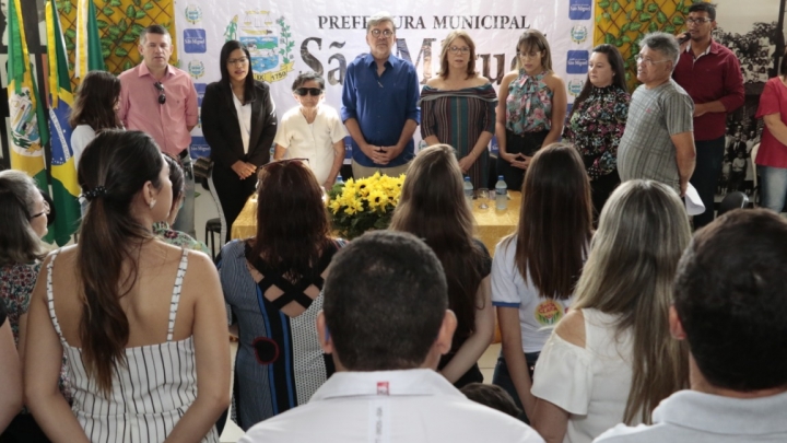 Prefeitura lança cartilha sobre Centenário do Grupo Escolar Padre Cosme